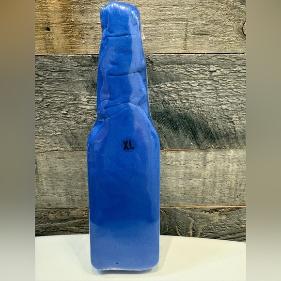 Manchester Grand Hyatt San Diego Blue Beer Bottle T Shirt Size XL - Picture 2 of 2